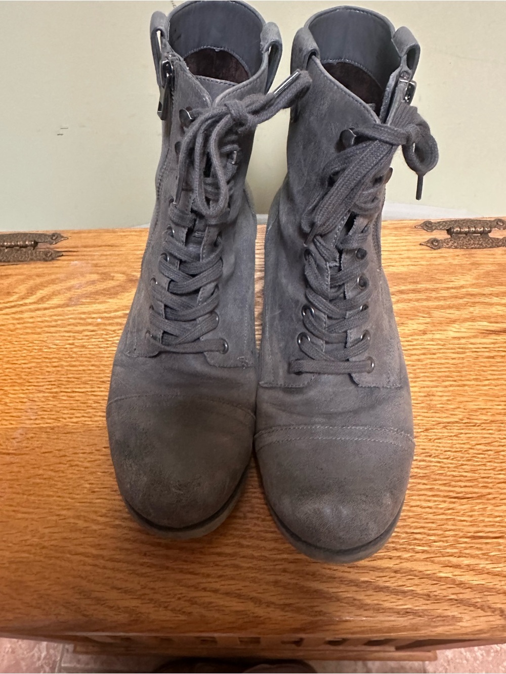 Women's Gray Lace-Up Suede Ankle Boots